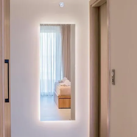 Pantheon Sea View Appart hôtel 4*