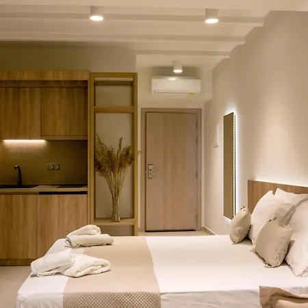 Pantheon Sea View Aparthotel