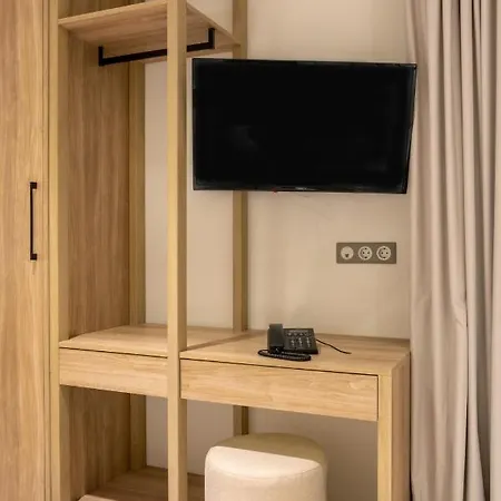 Pantheon Sea View Appart hôtel Neoi Poroi