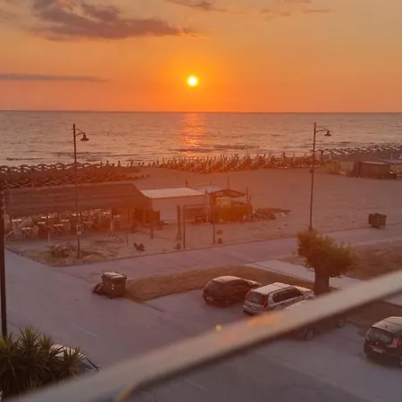 Aparthotel Pantheon Sea View 4*