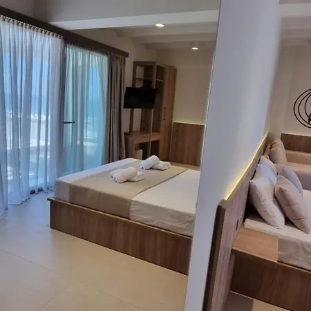 Pantheon Sea View Aparthotel