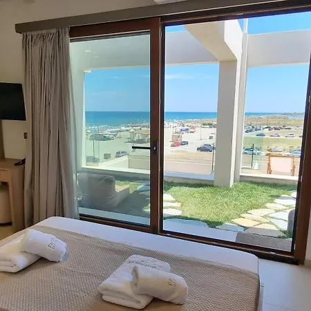 Aparthotel Pantheon Sea View 4*