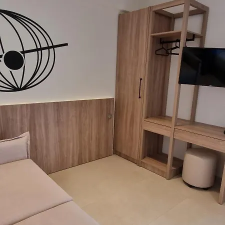 Pantheon Sea View Aparthotel Neoi Poroi